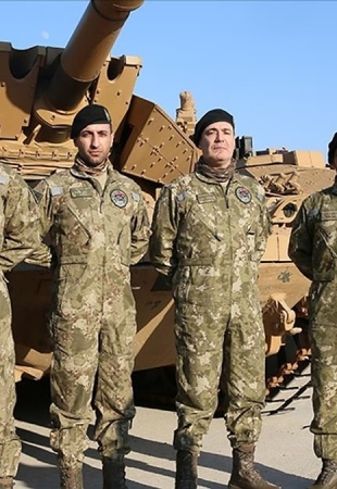 Чёрный берет